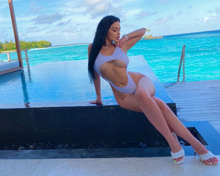 698d2458-4712-4d0e-9068-abdaf3d3dbd0