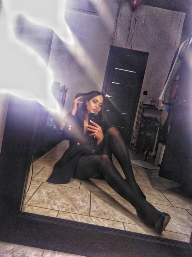 f00ef09c-0dc2-443b-9f6e-611de417f23d