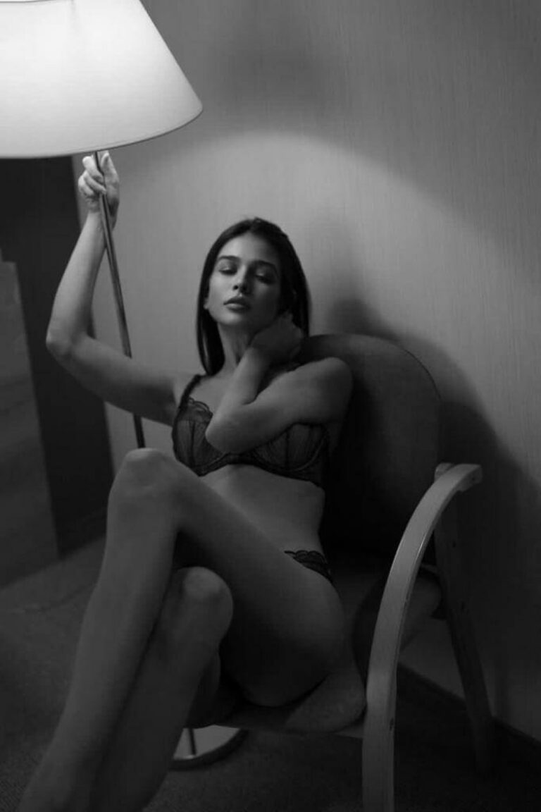 PHOTO-2020-12-12-09-51-10-1000x1500